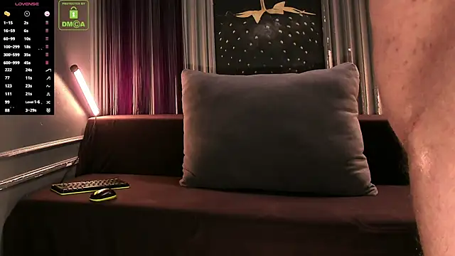 Snapshot of OliverSport chatting on 11, 3, 2026 OliverSport online show from 11, 3, 2026