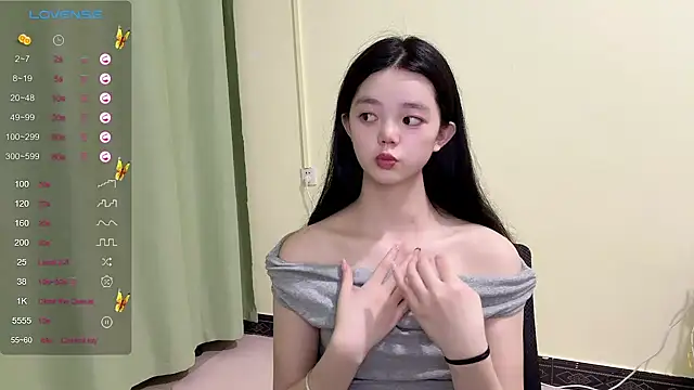 Nicole-13 online show from 30, 9, 2025