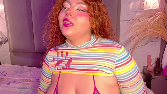 Snapshot of SamanthaaReed chatting on 26, 10, 2025 SamanthaaReed online show from 26, 10, 2025