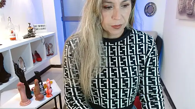 Snapshot of DianaPearls chatting on 21, 7, 2026 DianaPearls online show from 21, 7, 2026