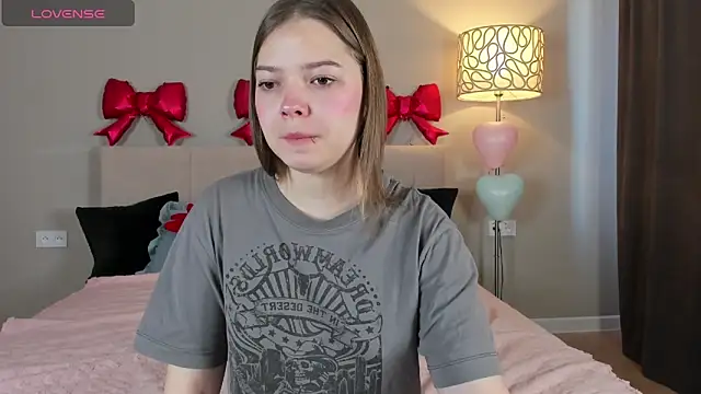 patriciapink online show from 13, 2, 2026