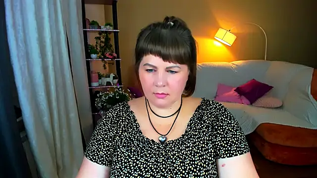 CrystaalStaar online show from 14, 9, 2025