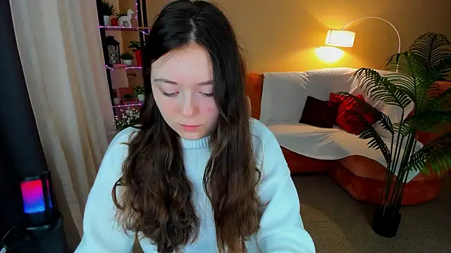 AlluringLookk online show from 14, 3, 2026