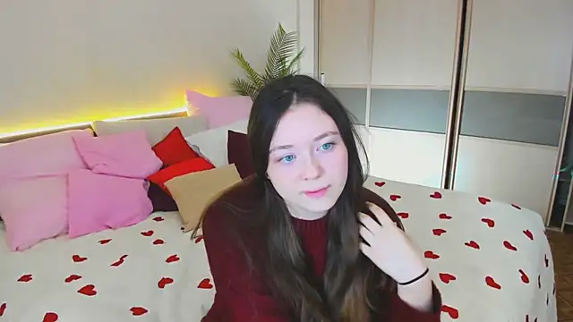 AlluringLookk online show from 19, 3, 2026