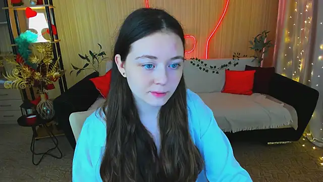 Snapshot of AlluringLookk chatting on 19, 4, 2026 AlluringLookk online show from 19, 4, 2026