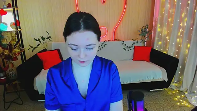 Snapshot of AlluringLookk chatting on 20, 4, 2026 AlluringLookk online show from 20, 4, 2026