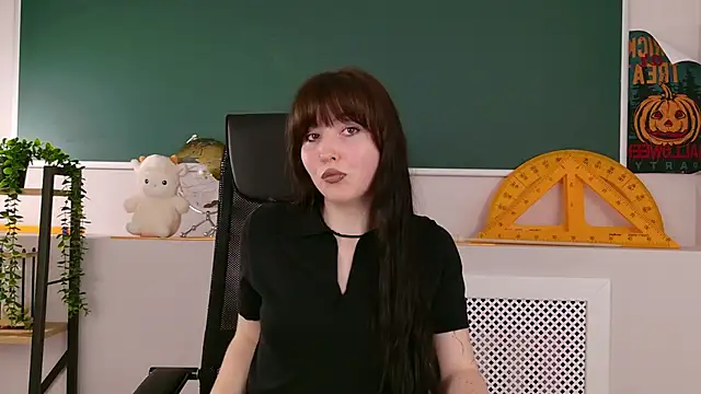 VanessaFields online show from 28, 10, 2025