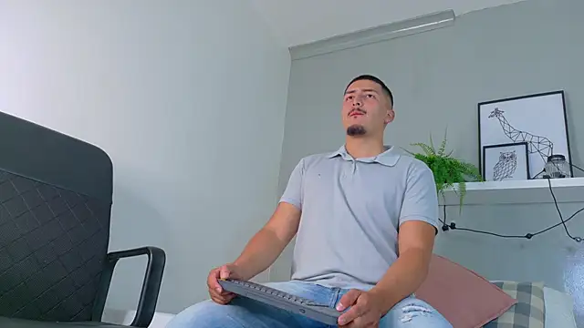 MrFox   online show from 28, 10, 2025