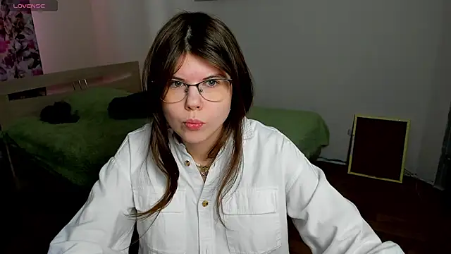 Beatrisss online show from 1, 12, 2025