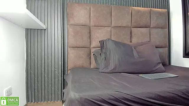 Ava Bonny online show from 27, 11, 2025