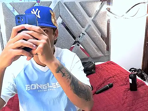 bamby kitty online show from 18, 11, 2025