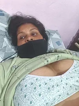 Love-pari077 online show from 5, 3, 2026