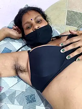 Love-pari077 online show from 17, 4, 2026