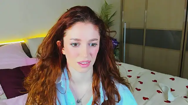 ChristinaConteeree online show from 14, 3, 2026