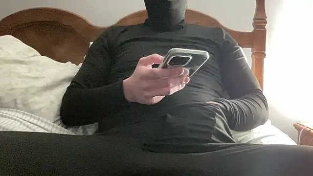 Snapshot of UncutMagic chatting on 13, 1, 2026 UncutMagic online show from 13, 1, 2026