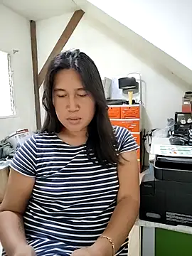 Romantic Sabrina online show from 26, 9, 2025