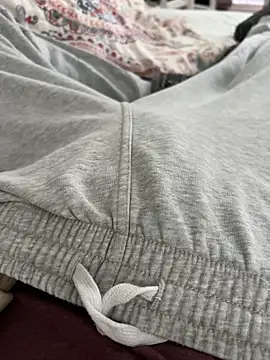 Snapshot of Frankieyyy1 chatting on 14, 3, 2026 Frankieyyy1 online show from 14, 3, 2026