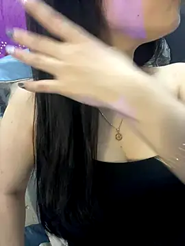 Snapshot of Mon_monbaby chatting on 24, 9, 2025 Mon monbaby online show from 24, 9, 2025