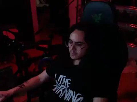 Snapshot of dorrey21 chatting on 19, 12, 2025 dorrey21 online show from 19, 12, 2025