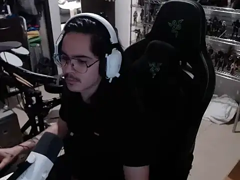 Snapshot of dorrey21 chatting on 8, 1, 2026 dorrey21 online show from 8, 1, 2026