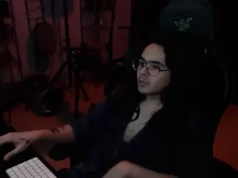 Snapshot of dorrey21 chatting on 4, 4, 2026 dorrey21 online show from 4, 4, 2026