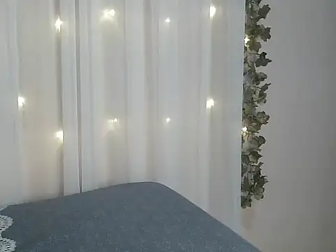 angelainparis28 online show from 15, 11, 2025