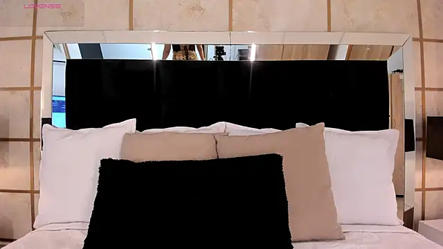 GretaVelvet online show from 30, 11, 2025