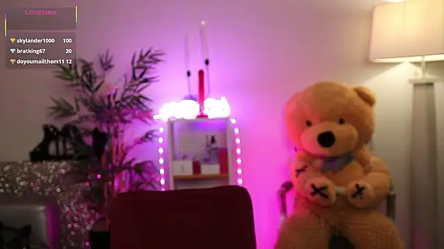 Snapshot of NovaHollisx chatting on 20, 3, 2026 NovaHollisx online show from 20, 3, 2026