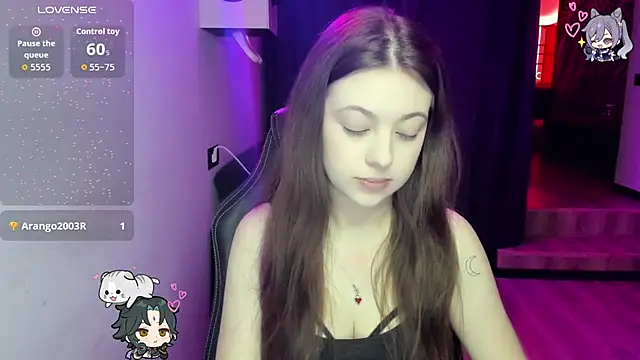 Snapshot of AmourLily chatting on 9, 10, 2025 AmourLily online show from 9, 10, 2025