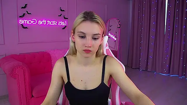 StacyEvances online show from 1, 11, 2025