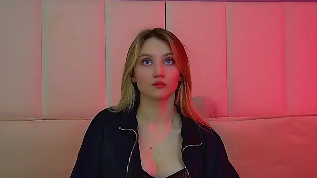 Snapshot of StacyEvances chatting on 11, 3, 2026 StacyEvances online show from 11, 3, 2026