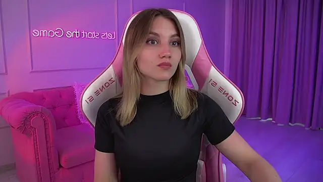 StacyEvances online show from 5, 7, 2026