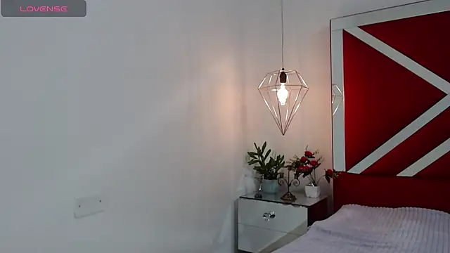 iisabella noa online show from 7, 11, 2025