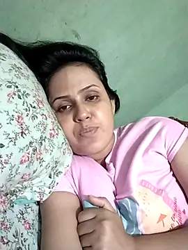 Snapshot of Nil_pori87 chatting on 5, 8, 2026 Nil pori87 online show from 5, 8, 2026