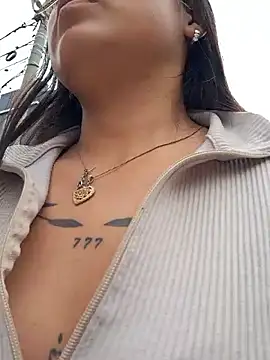 LunaHot 777 online show from 20, 12, 2025