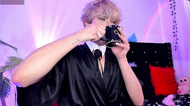 Snapshot of Cooperrosscute233 chatting on 3, 2, 2026 Cooperrosscute233 online show from 3, 2, 2026