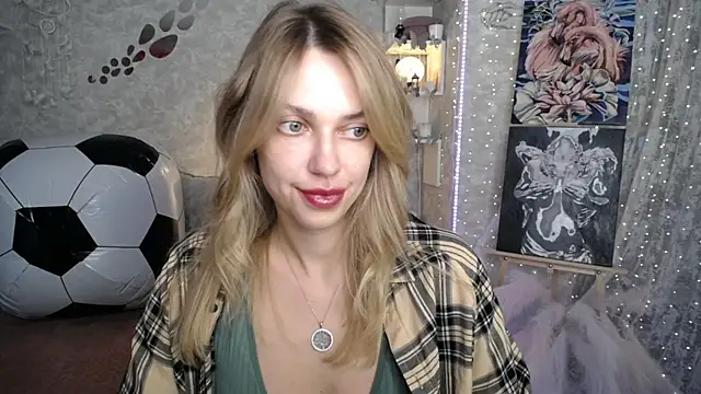 Snapshot of NickyAdamidi chatting on 19, 6, 2026 NickyAdamidi online show from 19, 6, 2026