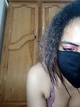 Snapshot of ghadiraa chatting on 24, 4, 2026 ghadiraa online show from 24, 4, 2026