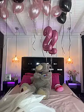 MystiqueXXX online show from 7, 11, 2025