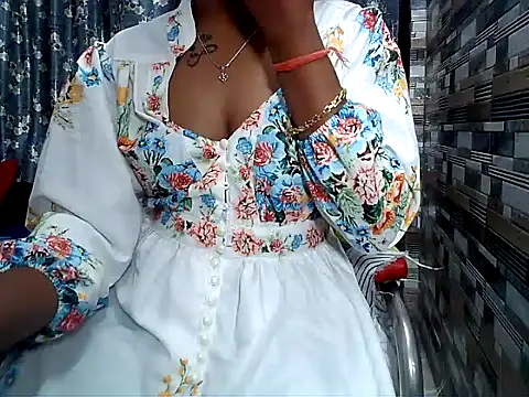 HOT AARVI11 online show from 31, 10, 2025