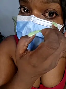 Snapshot of chubybabi chatting on 4, 4, 2026 chubybabi online show from 4, 4, 2026