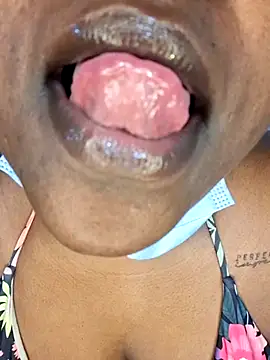 Snapshot of chubybabi chatting on 12, 4, 2026 chubybabi online show from 12, 4, 2026