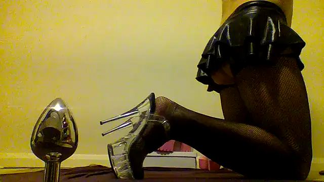 unforgettable dirty slut online show from 28, 10, 2025