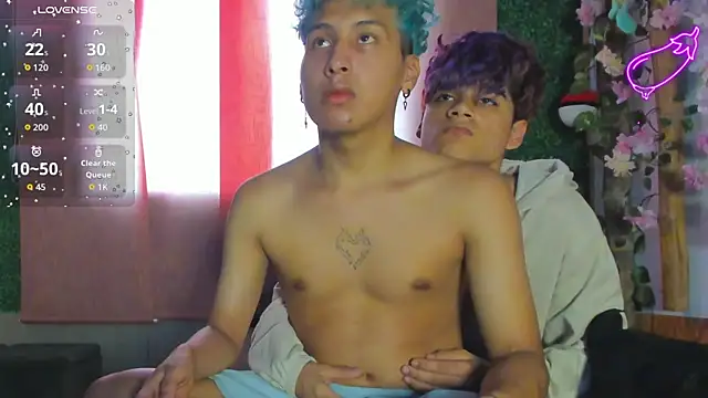 spicy adonhis online show from 18, 9, 2025