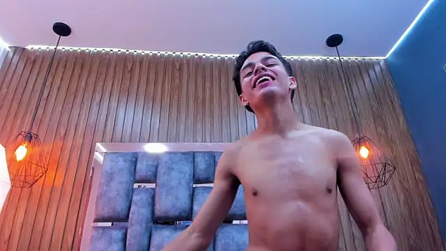 owen  johnson online show from 28, 11, 2025