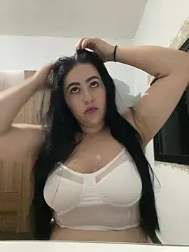 IvettSt  online show from 20, 6, 2026