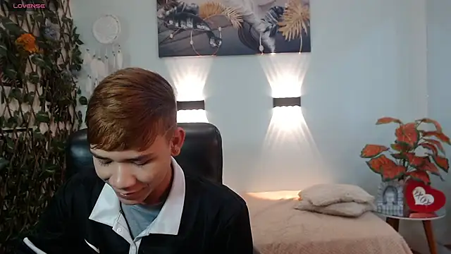 Snapshot of nathanclay chatting on 23, 12, 2025 nathanclay online show from 23, 12, 2025