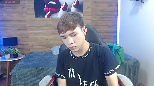 Snapshot of nathanclay chatting on 10, 4, 2026 nathanclay online show from 10, 4, 2026