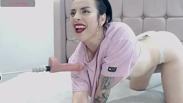 HotAss Hally online show from 19, 11, 2025