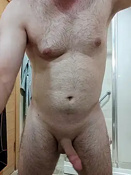 Snapshot of Ynsemr chatting on 10, 4, 2026 Ynsemr online show from 10, 4, 2026